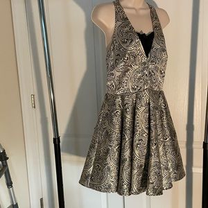 Bebe White & Black Dress